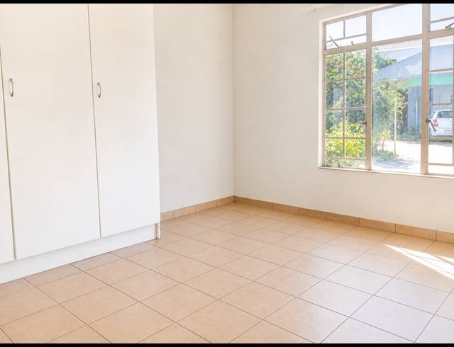 2 BEDROOM APARTMENT FOR SALE IN WESTWOOD